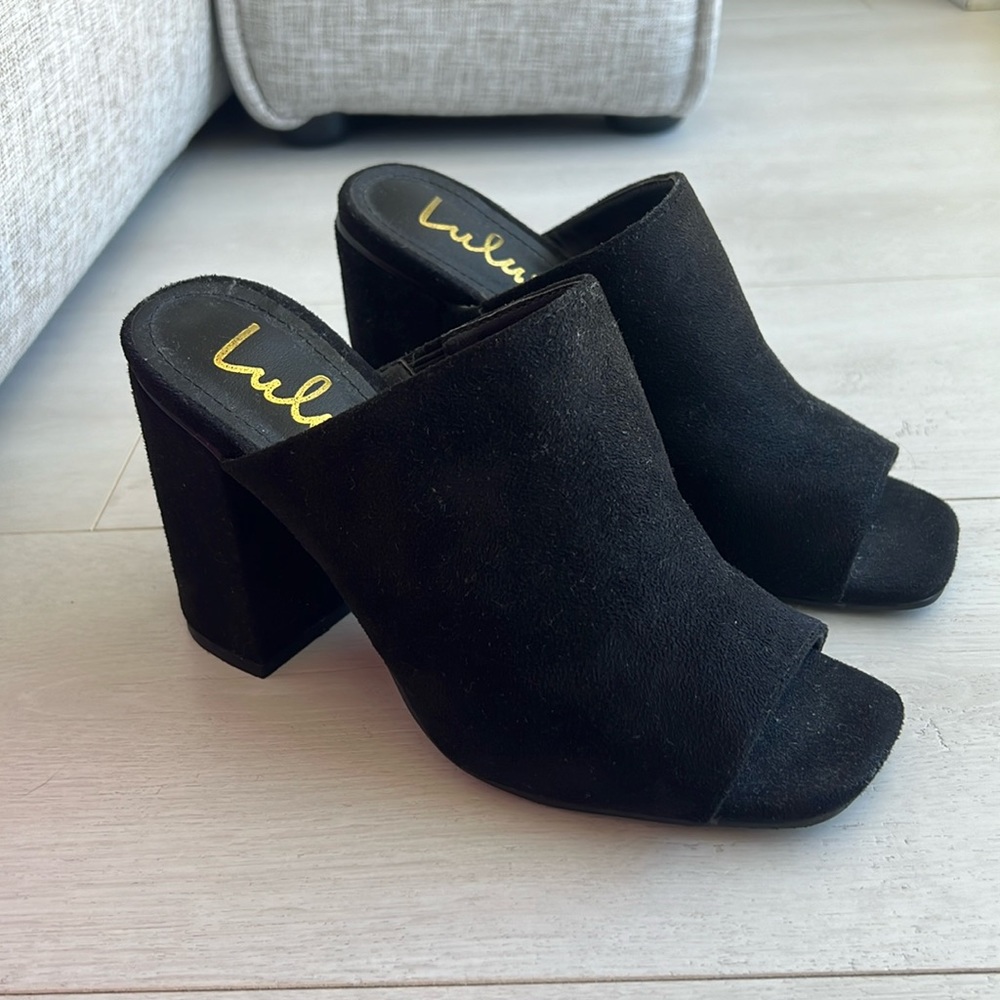 LULUS black pumps